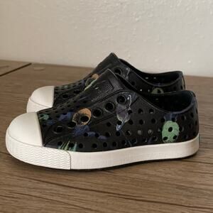 NWT NATIVE Shoes Baby Toddler 4 Boys Up In Space Black Slip On Water Sneakers